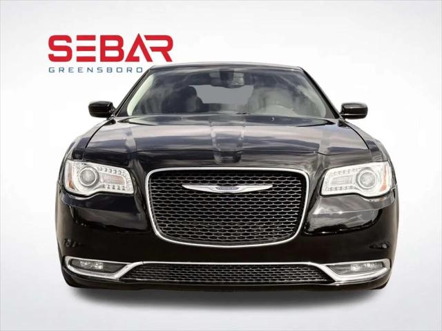 2020 Chrysler 300 Touring