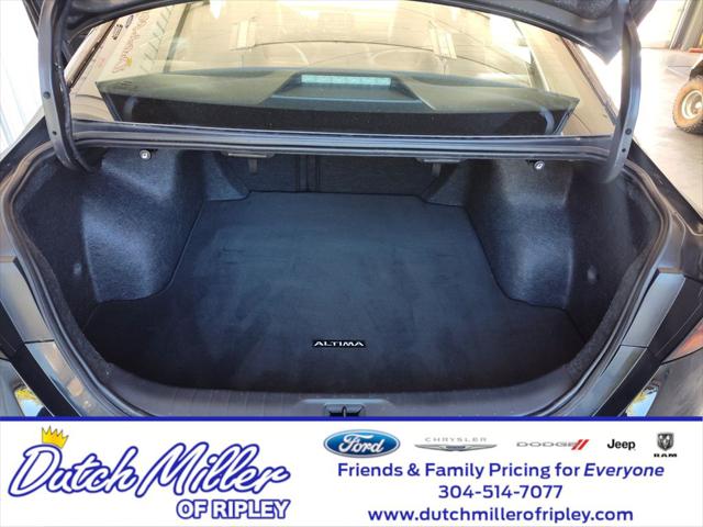 2024 Nissan Altima SR FWD