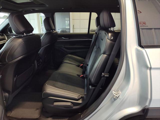 2026 Jeep Grand Cherokee L Altitude 4x4