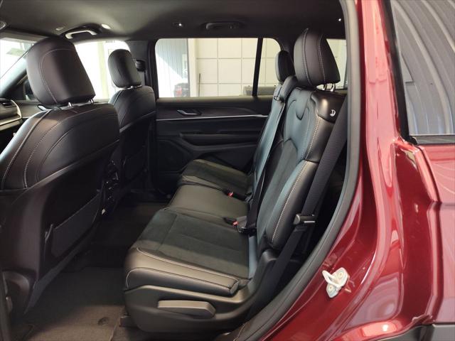 2026 Jeep Grand Cherokee L Altitude 4x4