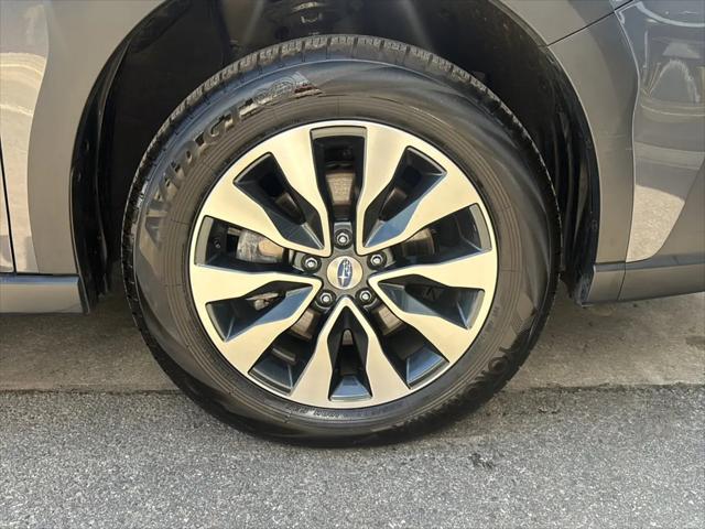 2023 Subaru Outback Touring XT