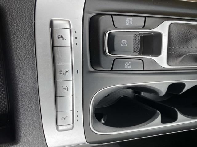 2024 Kia Carnival MPV LX Seat Package