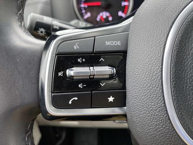 2024 Kia Carnival MPV LX Seat Package