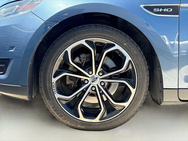 2019 Ford Taurus SHO