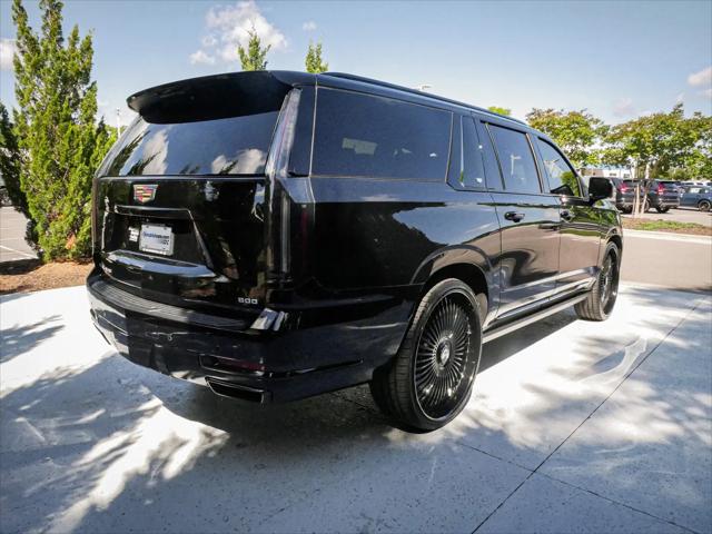 2025 Cadillac Escalade ESV Sport