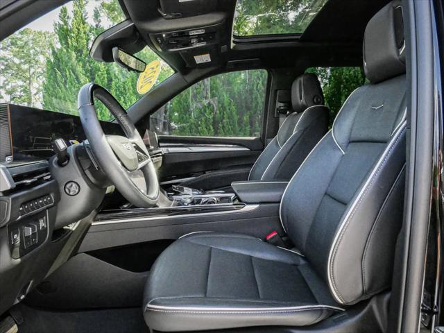 2025 Cadillac Escalade ESV Sport