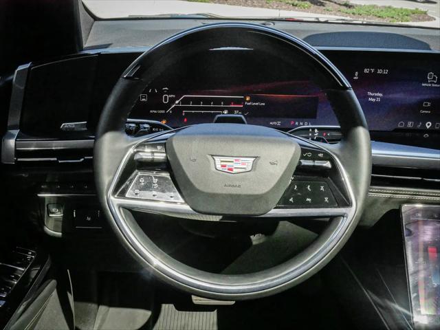 2025 Cadillac Escalade ESV Sport