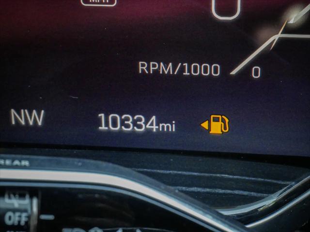 2025 Cadillac Escalade ESV Sport