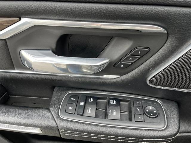 2019 Ram 1500 Laramie Crew Cab 4x4 5'7" Box