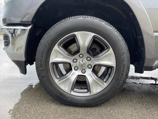 2019 Ram 1500 Laramie Crew Cab 4x4 5'7" Box