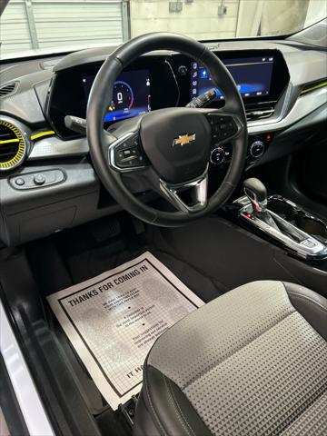 2024 Chevrolet Trax FWD LT