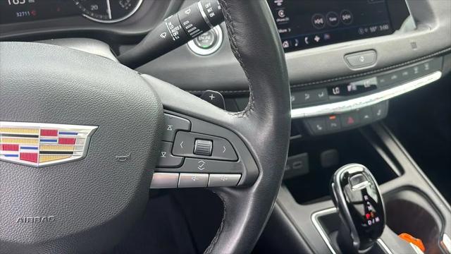 2021 Cadillac XT4 FWD Premium Luxury