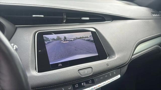 2021 Cadillac XT4 FWD Premium Luxury