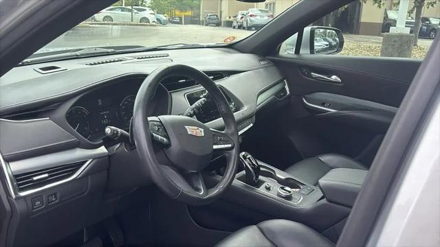 2021 Cadillac XT4 FWD Premium Luxury