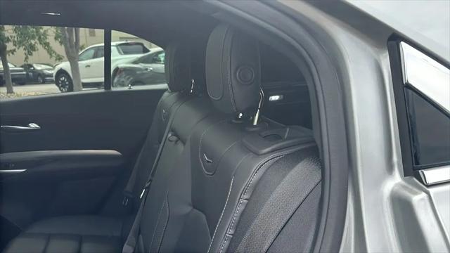2021 Cadillac XT4 FWD Premium Luxury