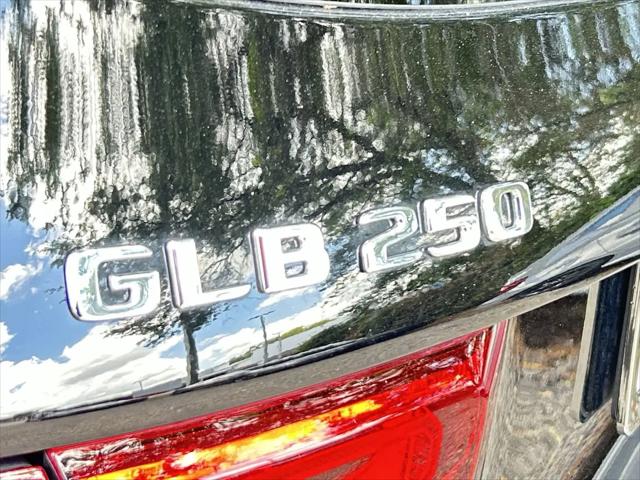 2023 Mercedes-Benz GLB GLB 250