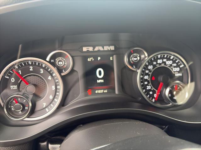 2023 Ram 1500 Big Horn Crew Cab 4x4 5'7" Box