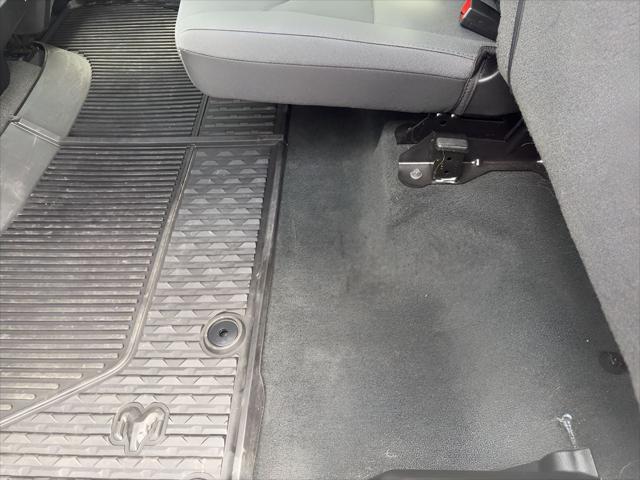 2023 Ram 1500 Big Horn Crew Cab 4x4 5'7" Box