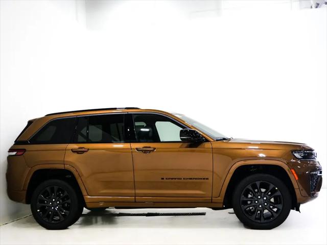 2026 Jeep Grand Cherokee Limited Reserve
