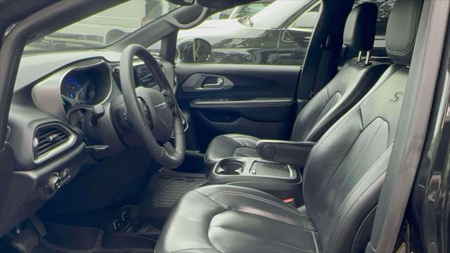 2020 Chrysler Pacifica Touring L Plus