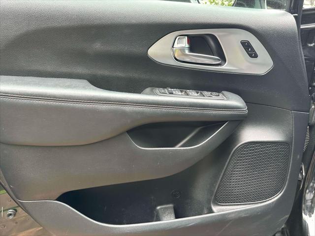2020 Chrysler Pacifica Touring L Plus