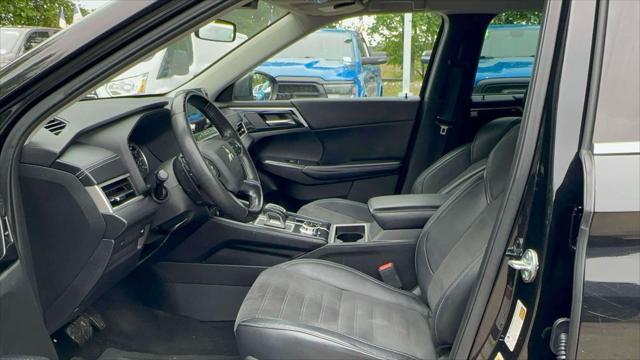 2022 Mitsubishi Outlander SE Launch Edition S-AWC