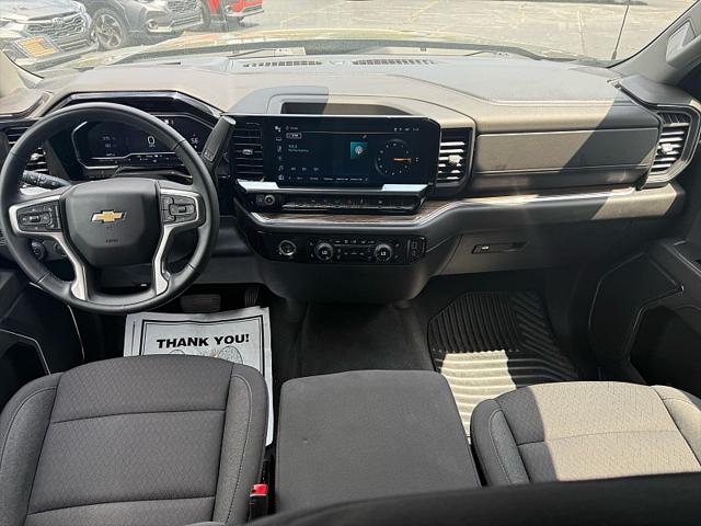 2023 Chevrolet Silverado 1500 4WD Crew Cab Short Bed LT with 2FL