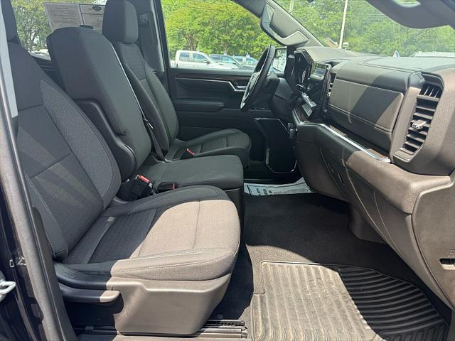 2023 Chevrolet Silverado 1500 4WD Crew Cab Short Bed LT with 2FL