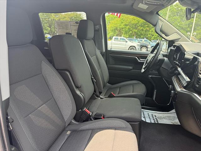 2023 Chevrolet Silverado 1500 4WD Crew Cab Short Bed LT with 2FL
