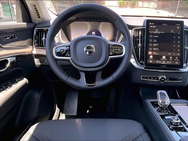 2026 Volvo XC90 Plug-In Hybrid Plus, T8 AWD, Electric/Gasoline, Bright, 7 Seats