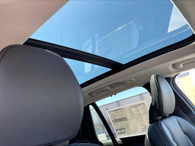 2026 Volvo XC90 Plug-In Hybrid Ultra, T8 AWD, Electric/Gasoline, Bright, 7 Seats