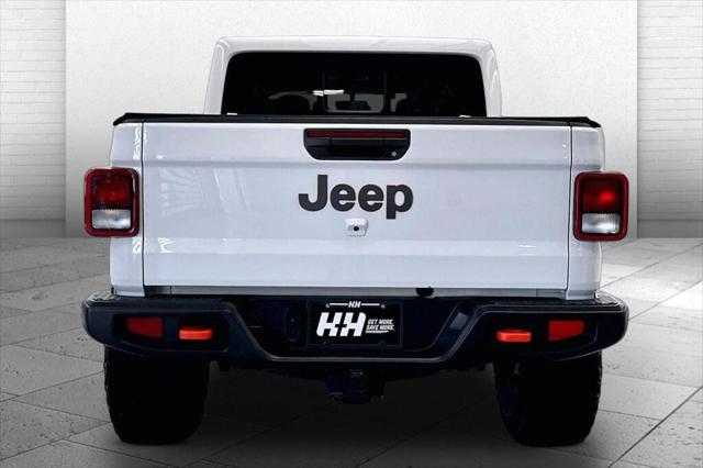 2023 Jeep Gladiator Sport
