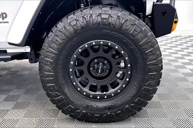 2023 Jeep Gladiator Sport