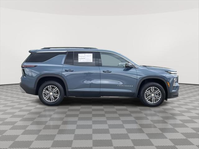 2025 Chevrolet Traverse AWD LT