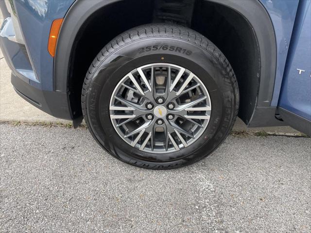 2025 Chevrolet Traverse AWD LT