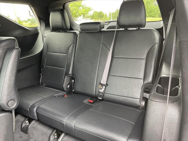 2025 Chevrolet Traverse AWD LT