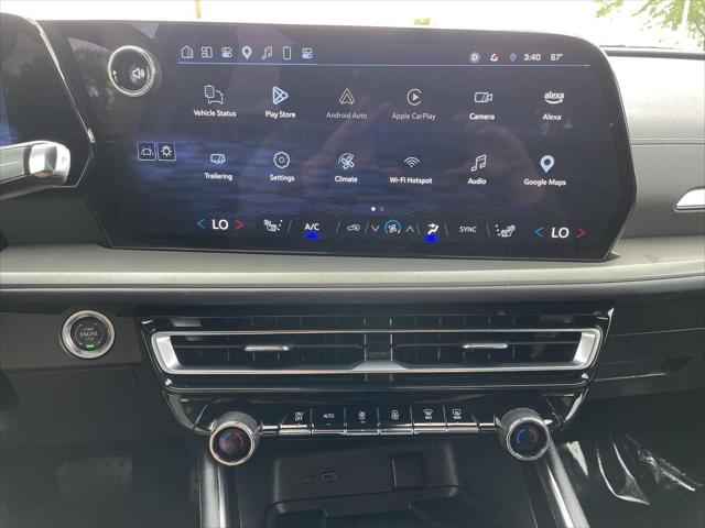 2025 Chevrolet Traverse AWD LT