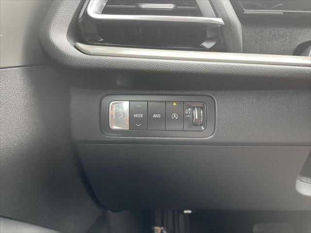2025 Chevrolet Traverse AWD LT
