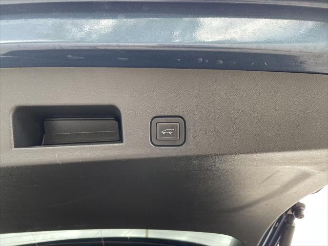 2025 Chevrolet Traverse AWD LT