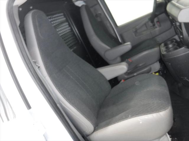 2020 GMC Savana Cargo RWD 2500 Regular Wheelbase Work Van