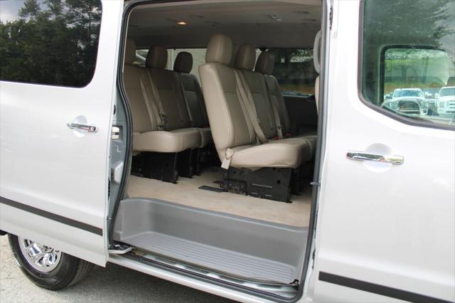 2020 Nissan 3500 SL