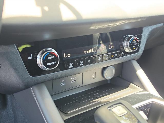 2026 Mitsubishi Outlander LE 1.5T 2WD