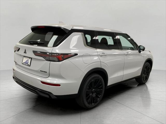 2026 Mitsubishi Outlander LE 1.5T S-AWC