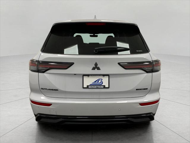 2026 Mitsubishi Outlander LE 1.5T S-AWC