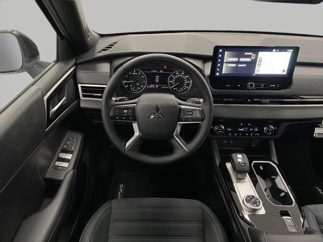 2026 Mitsubishi Outlander LE 1.5T S-AWC