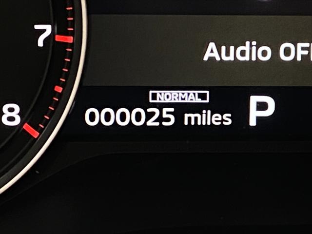 2026 Mitsubishi Outlander LE 1.5T S-AWC