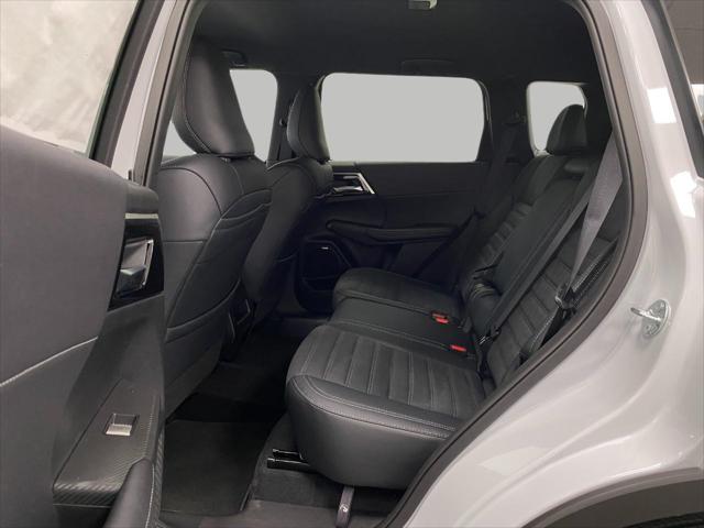2026 Mitsubishi Outlander LE 1.5T S-AWC