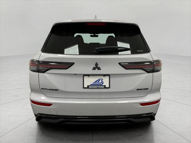 2026 Mitsubishi Outlander LE 1.5T S-AWC