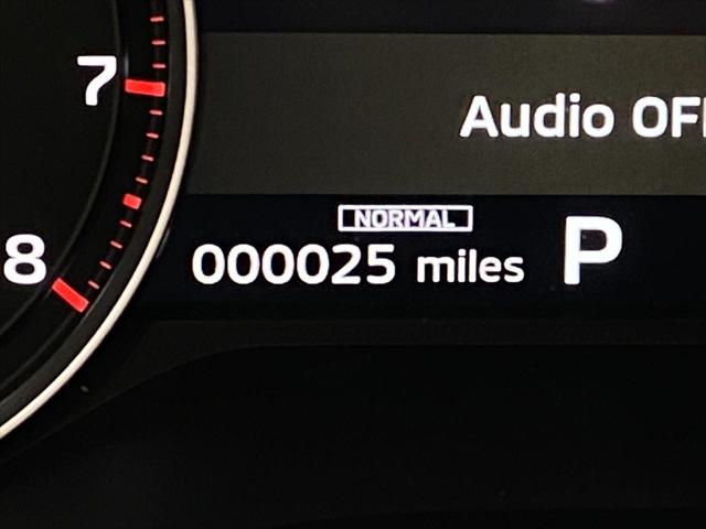 2026 Mitsubishi Outlander LE 1.5T S-AWC