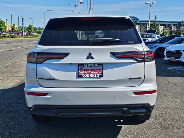 2026 Mitsubishi Outlander LE 1.5T S-AWC